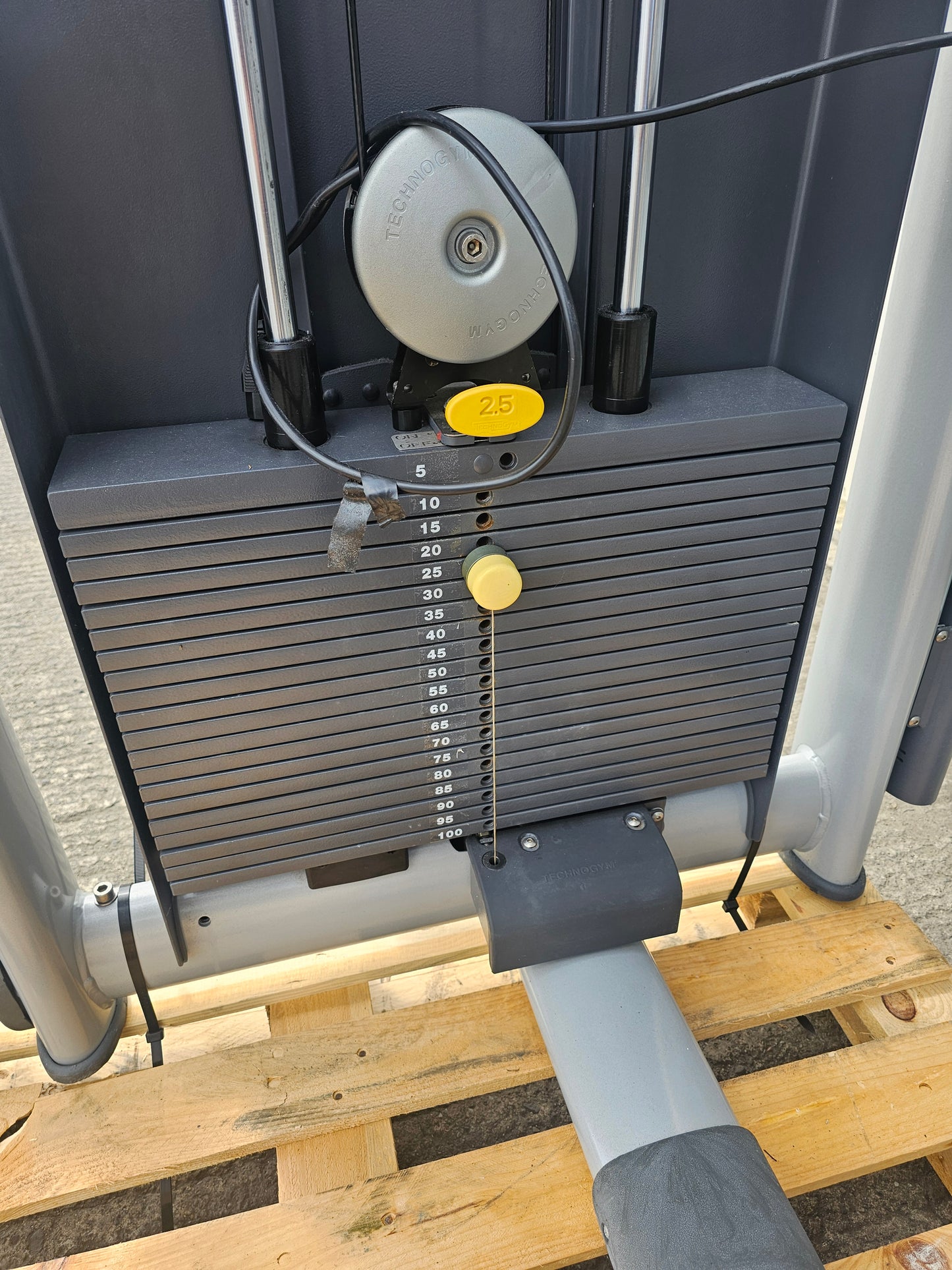 Technogym Selection Line Vertical Traction