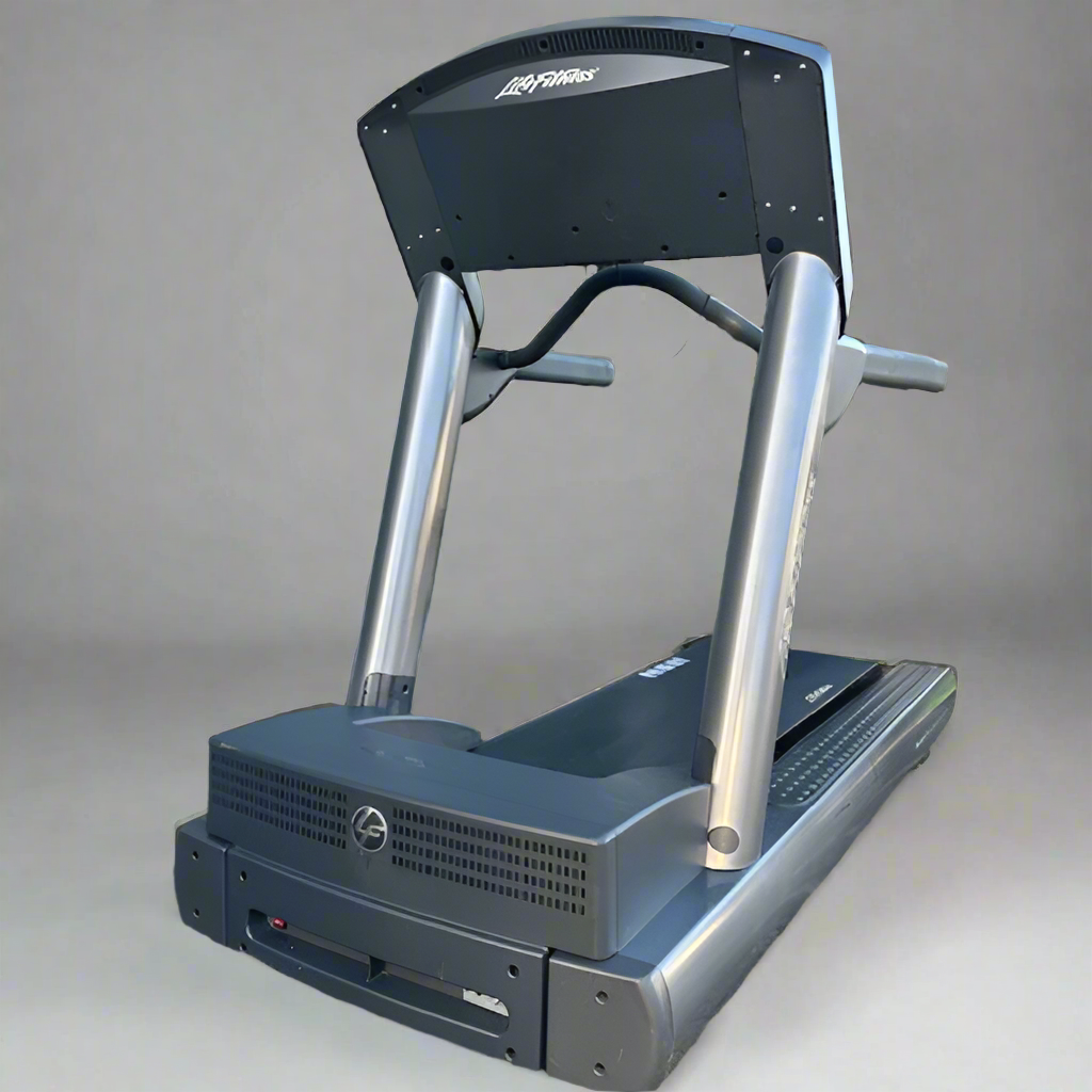 Life Fitness 95Ti Treadmill