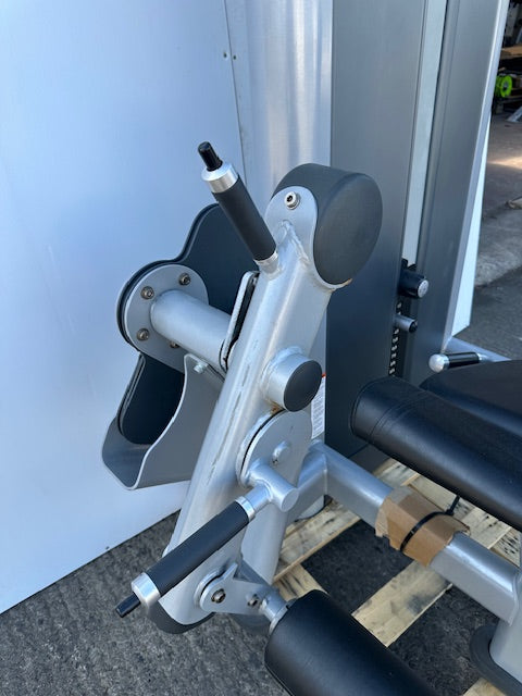 Life Fitness Signature Leg Extension