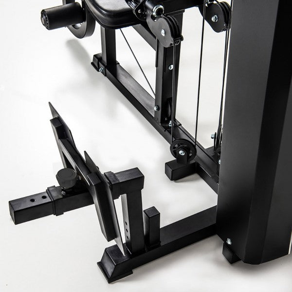 Bodymax_MG5_Multigym-_close_up_footplate_preacher_holder_1600_600