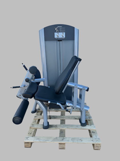Life Fitness Signature Leg Extension